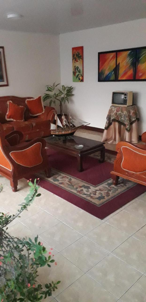 Hotel D' Oscar Cali Εξωτερικό φωτογραφία